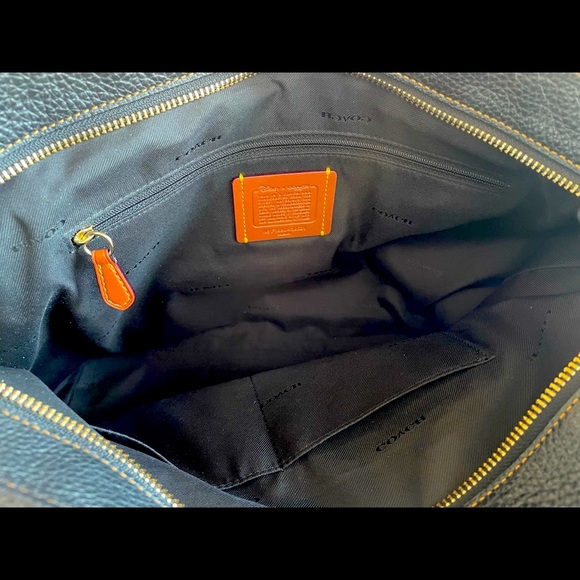 Coach Disney Minnie Mouse Bag - Picture 5 of 10